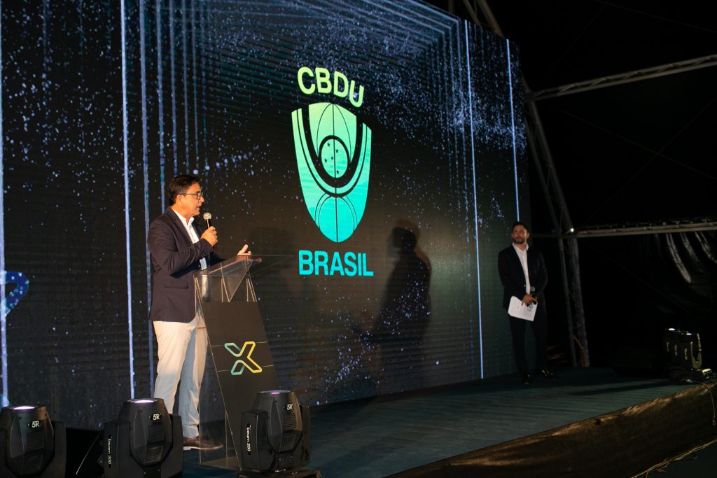 Evento da CBDU reúne atletas, parlamentares e representantes de federações esportivas