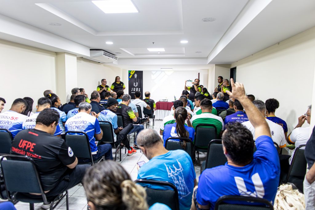 Chefes de delegação participam de reunião informativas do JUBs em Recife